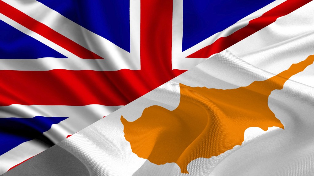 Флаги Велокобритании и Кипра