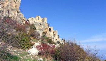 замок Святого Иллариона