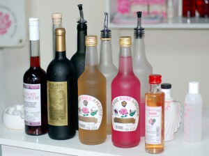 Напитки с добавками из роз