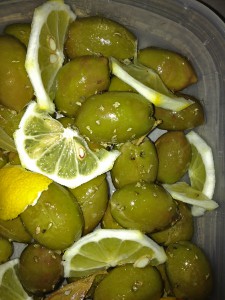 Кипрские оливки