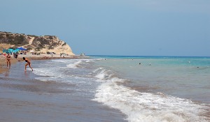 Пляж Avdimou