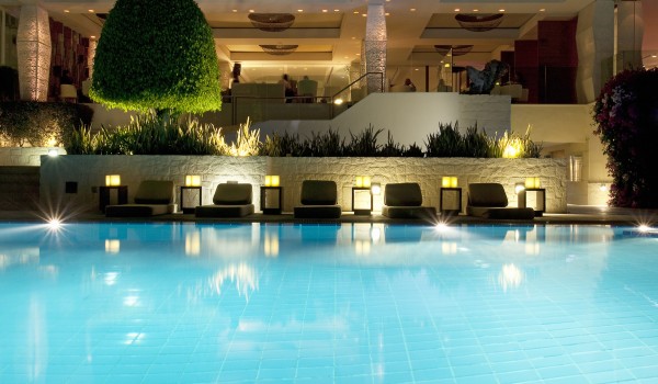 Отель Londa Beach Hotel 5* вошел в сеть Small Luxury Hotels of the World