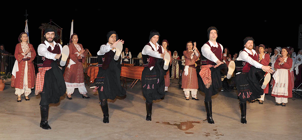 Традиционный кипрский танец