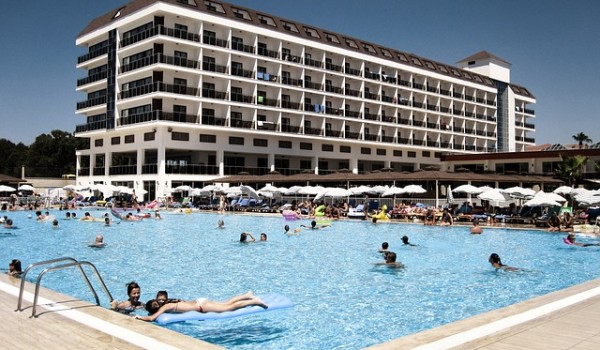 Сотрудники отелей Кипра проведут забастовку